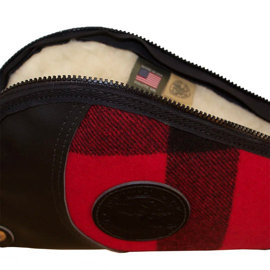 Classic Wool Medium Pistol Rug Inside