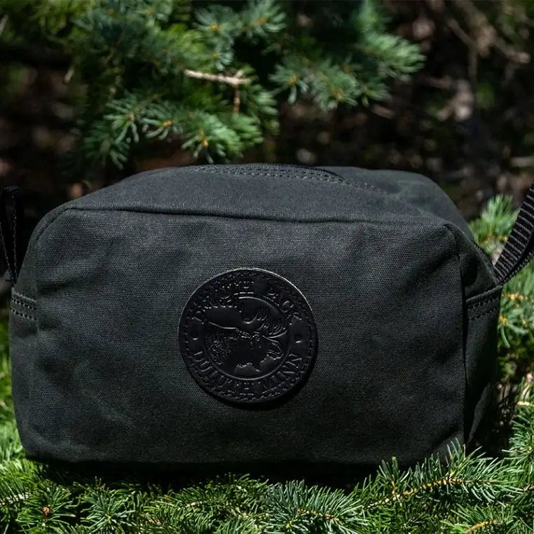 Large Grab-N-Go Bag In A Pine Tree